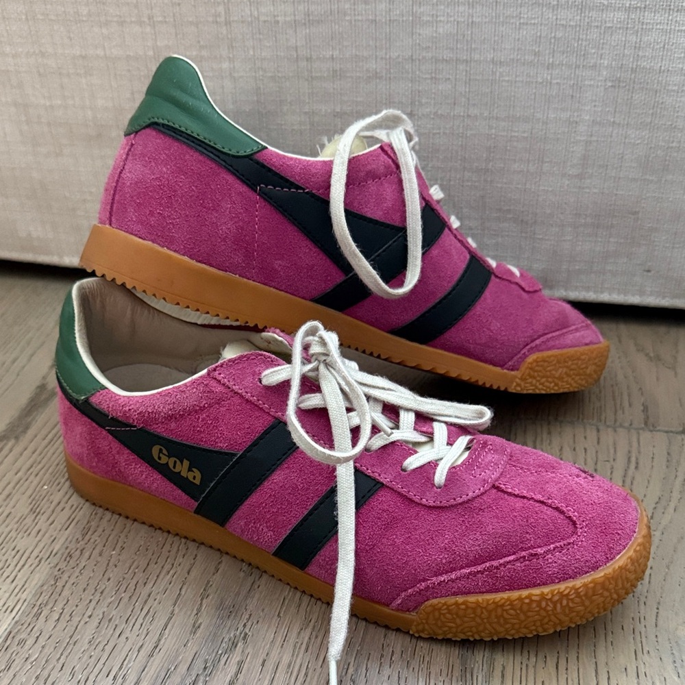 Gola Elan Sneaker Pink, Black and Green size 9